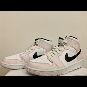new jordan 1 “barely rose”